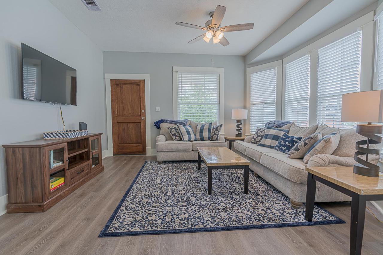 Uptown Cottage Newly Updated Home Near The Strand Galveston Harbor And Utmb Luaran gambar